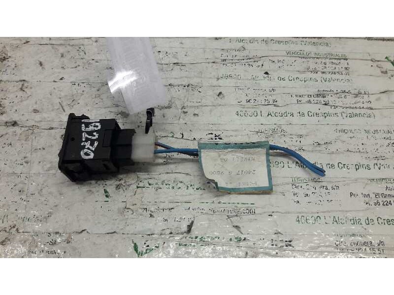 Recambio de boton antivaho para nissan patrol (k/w260) corto ta referencia OEM IAM 24017G9800  