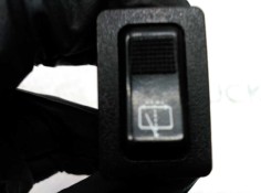 Recambio de boton agua limpia para kia pride glxi familiar referencia OEM IAM   