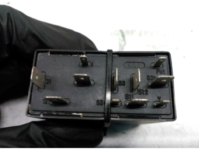 Recambio de rele limpia para volkswagen golf iv berlina (1j1) básico referencia OEM IAM 4B0955531A  