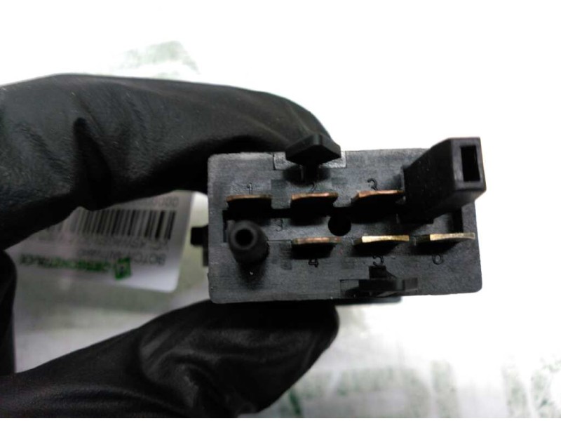 Recambio de boton antivaho para volkswagen golf iv berlina (1j1) básico referencia OEM IAM 1J0959621  