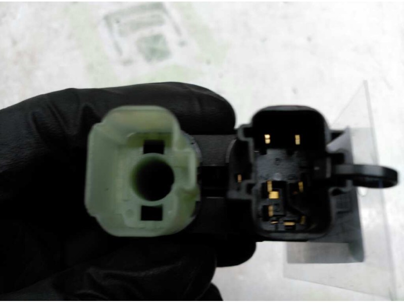 Recambio de boton antivaho para ford mondeo berlina (ge) ambiente (06.2003) (d) referencia OEM IAM   