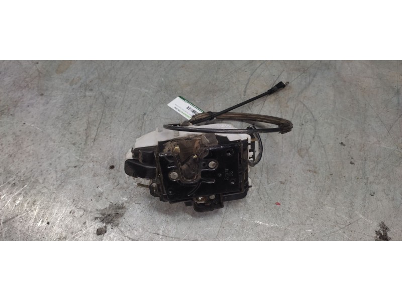 Recambio de cerradura puerta delantera izquierda para seat ibiza (6k1) free sky referencia OEM IAM 6K3837015B  