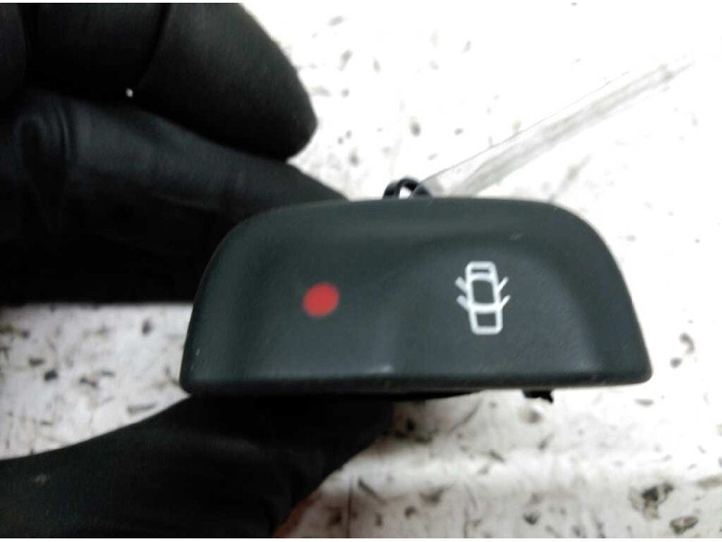 Recambio de mando cierre centralizado para renault megane i scenic (ja0) 1.9 d alize referencia OEM IAM   