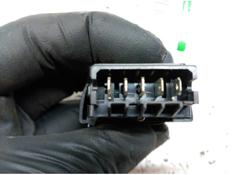 Recambio de mando cierre centralizado para renault megane i scenic (ja0) 1.9 d alize referencia OEM IAM   