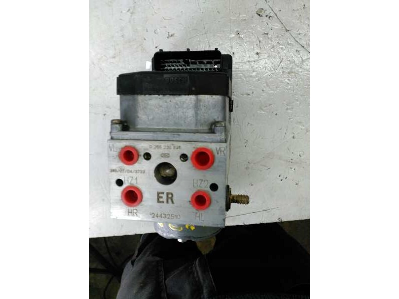 Recambio de abs para opel zafira a referencia OEM IAM 0265220636 24432510 