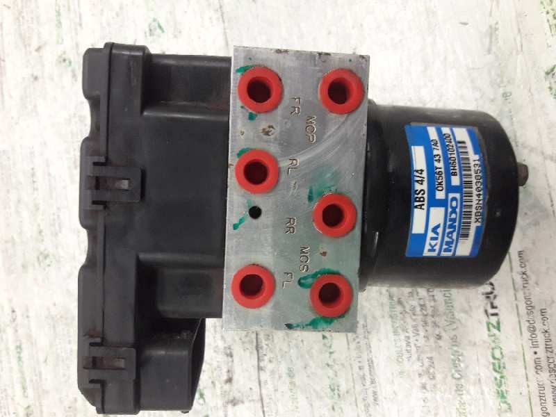 Recambio de abs para kia carnival ii 2.9 cdri executive referencia OEM IAM 0K56T437A0 BH60102400 242AAB1B103