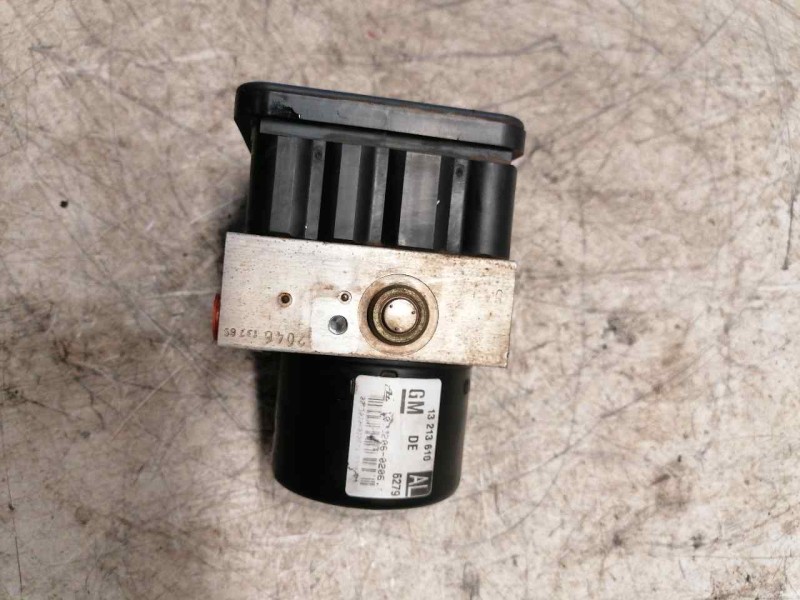 Recambio de abs para opel astra gtc cosmo referencia OEM IAM 13213610 10096005393 