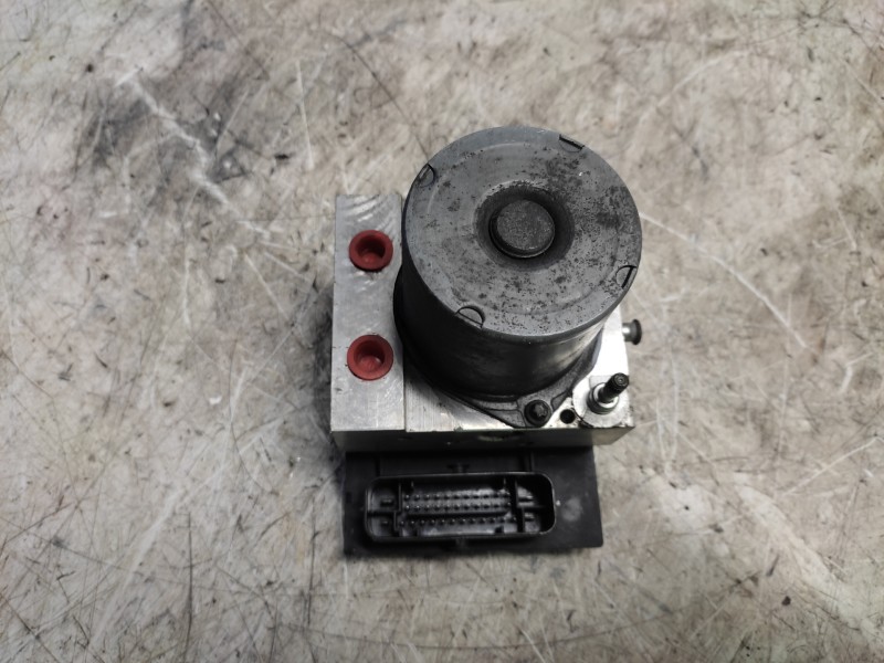 Recambio de abs para audi a4 berlina (8e) 1.9 tdi referencia OEM IAM 8E0910517B018 8E0614517AT04 0265234330