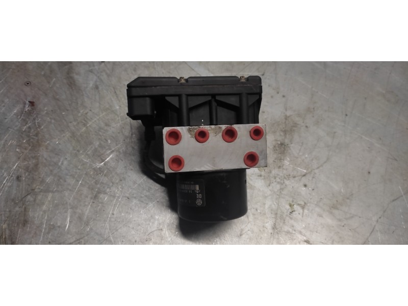 Recambio de abs para volkswagen golf iv berlina (1j1) básico referencia OEM IAM 1J0614117C 1J0907379G 10020401424