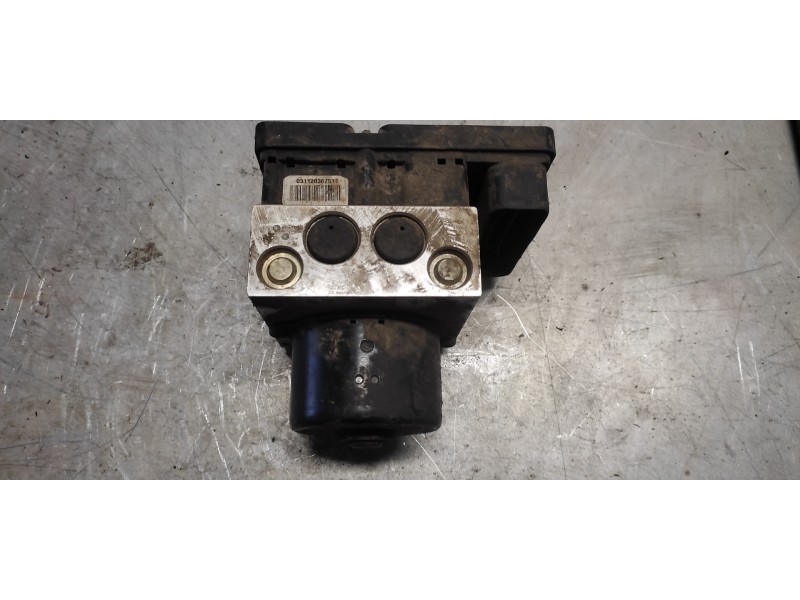 Recambio de abs para ford focus berlina (cak) ambiente referencia OEM IAM 2M512M110EB  