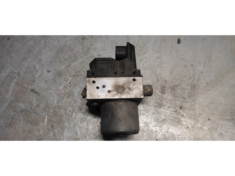 Recambio de abs para ford mondeo berlina (ge) trend (06.2003) (d) referencia OEM IAM 1S712M110AF  
