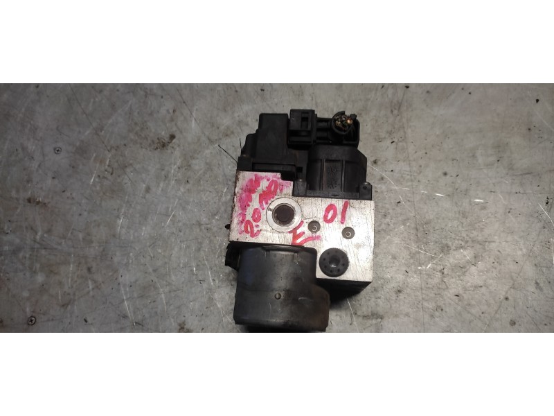 Recambio de abs para citroën xsara berlina 2.0 hdi exclusive (80kw) referencia OEM IAM 9636084580 BOSCH 