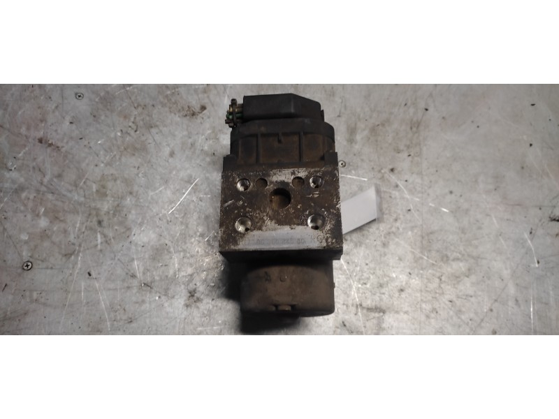 Recambio de abs para citroën xsara berlina 2.0 hdi exclusive (80kw) referencia OEM IAM 9636084580 BOSCH 