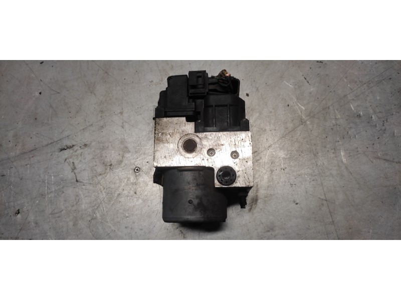 Recambio de abs para citroën xsara berlina 2.0 hdi exclusive (80kw) referencia OEM IAM 9636084580 BOSCH 