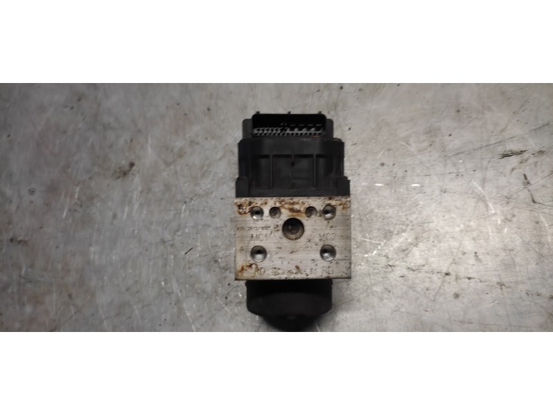 Recambio de abs para citroën xsara picasso 2.0 hdi 90 sx top referencia OEM IAM 9633666580 BOSCH 