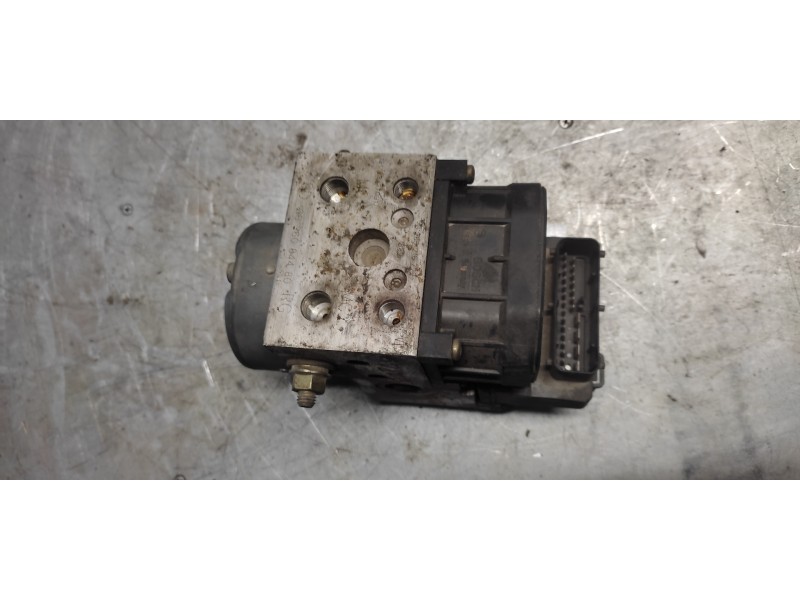 Recambio de abs para citroën xsara berlina 2.0 hdi exclusive (80kw) referencia OEM IAM 9636084480 BOSCH 