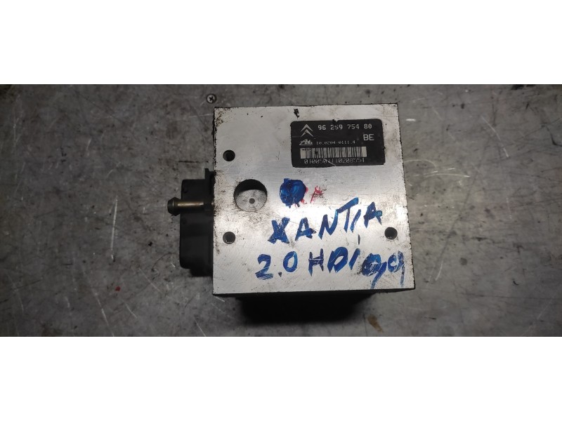 Recambio de abs para citroën xantia berlina 2.0 hdi 90/109 sx referencia OEM IAM 9625975480 ATE 