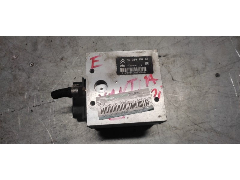 Recambio de abs para citroën xantia berlina 2.0 hdi 90/109 sx referencia OEM IAM 9625975480 ATE 