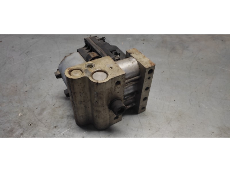 Recambio de abs para citroën zx 1.9 d armonia referencia OEM IAM 0265208021 BOSCH 