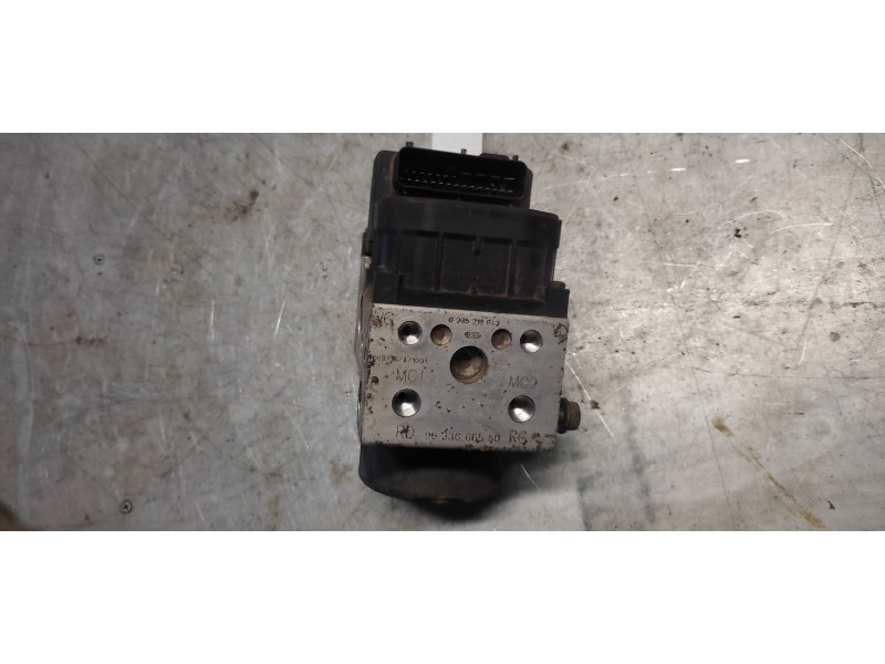 Recambio de abs para citroën xsara picasso 2.0 hdi 90 sx top referencia OEM IAM 9633666580 BOSCH 