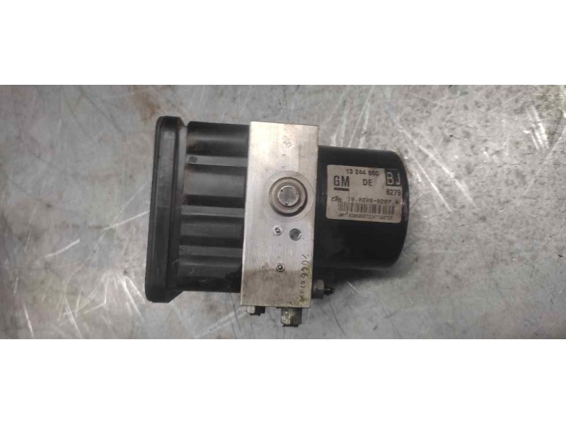 Recambio de abs para opel zafira b cosmo referencia OEM IAM 13244860 10020602874 