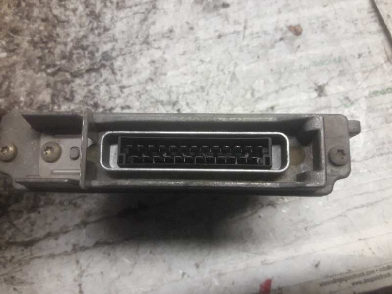 Recambio de centralita motor uce para renault kangoo (f/kc0) referencia OEM IAM 7700104956 7700111206 R04080012J