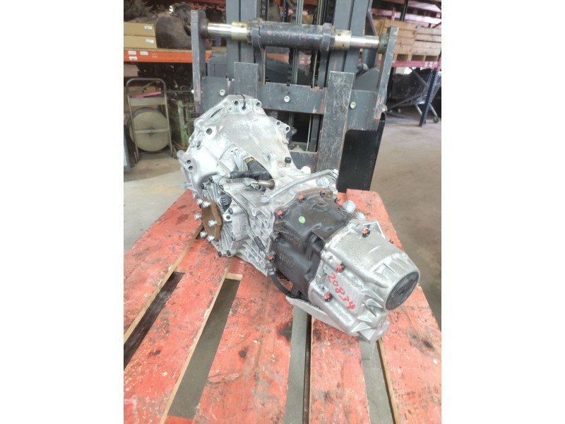 Recambio de caja cambios para audi a4 berlina (8e) 1.9 tdi (96kw) referencia OEM IAM 01E301211C  R31930928