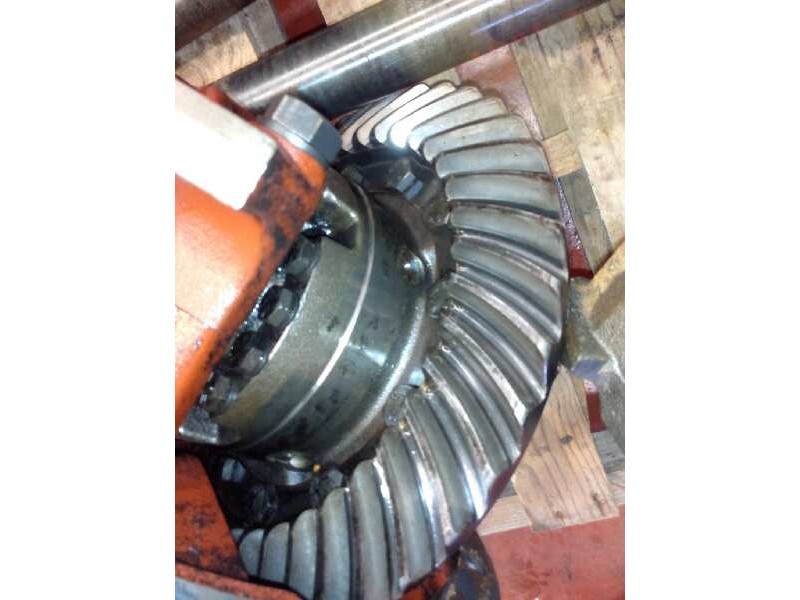 Recambio de grupo para iveco trucks eurocargo 130 e 23 (227cv) referencia OEM IAM 130E A13200A1535373 1/373