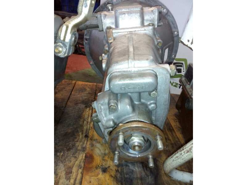 Recambio de caja cambios para nissan trucks l35.08 ...... referencia OEM IAM T5100 071010661 21096