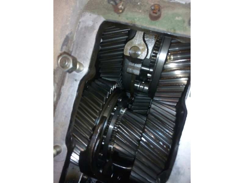 Recambio de caja cambios para renault trucks magnum ae 470.18 (471cv) referencia OEM IAM B18200L42 5600624923 