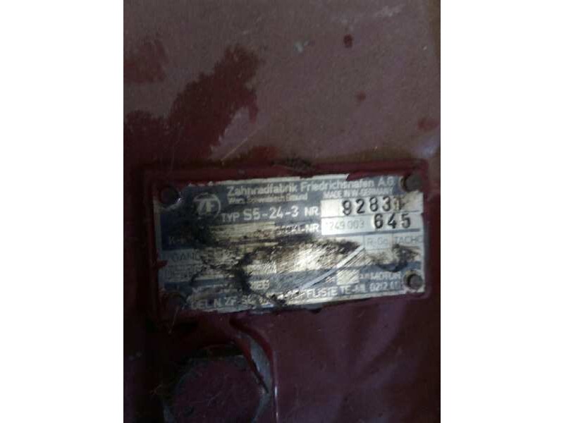 Recambio de caja cambios para renault trucks b-(1982-1994) b-110 referencia OEM IAM S5243 92831 