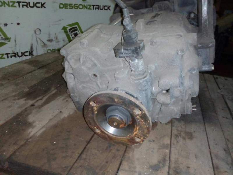 Recambio de caja cambios para nissan trucks l80.09 l80.14 referencia OEM IAM S542 1307052002 801556