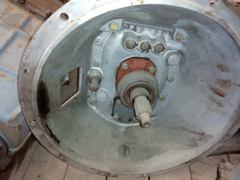 Recambio de caja cambios para nissan trucks l35.08 ...... referencia OEM IAM T5100  