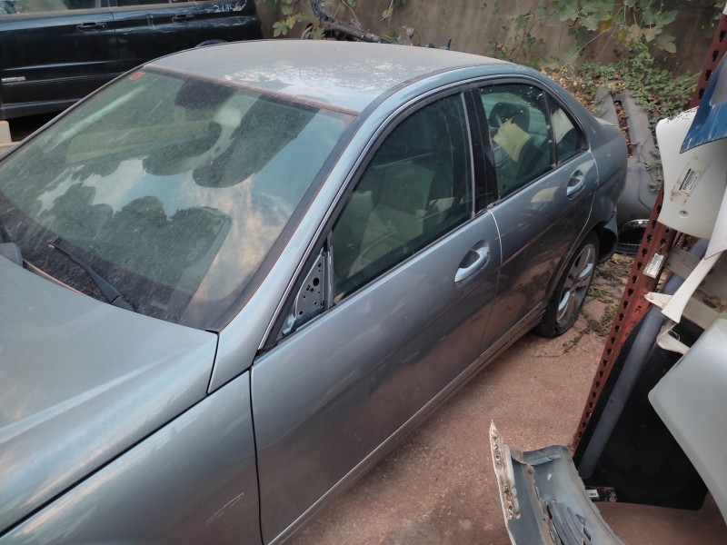 mercedes-benz clase c (w204) berlina del año 2008