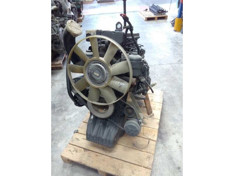Recambio de motor completo para mercedes trucks atego 1017 (170cv) referencia OEM IAM OM904LAII/1 904.08.,08281 