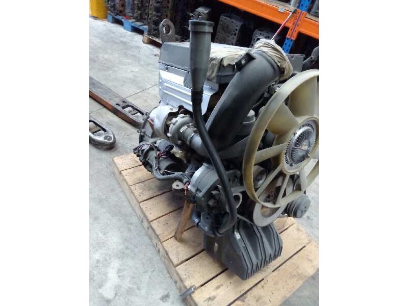 Recambio de motor completo para mercedes trucks atego 1017 (170cv) referencia OEM IAM OM904LAII/1 904.08.,08281 