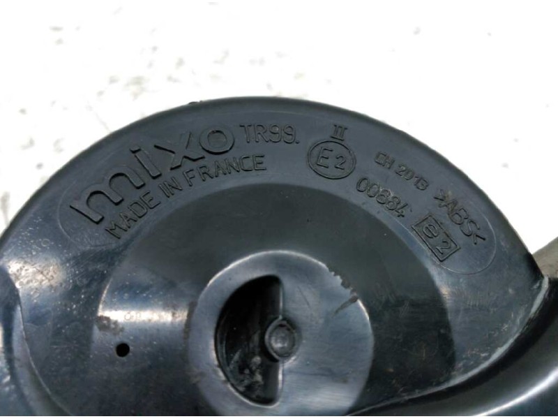 Recambio de claxon para seat toledo (1l) magnus referencia OEM IAM 09152909  