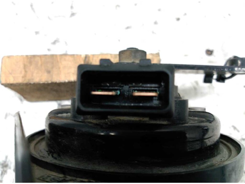 Recambio de claxon para seat toledo (1l) magnus referencia OEM IAM 09152909  