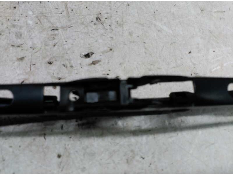 Recambio de escobilla limpia para opel astra f berlina básico referencia OEM IAM  46 CM. 