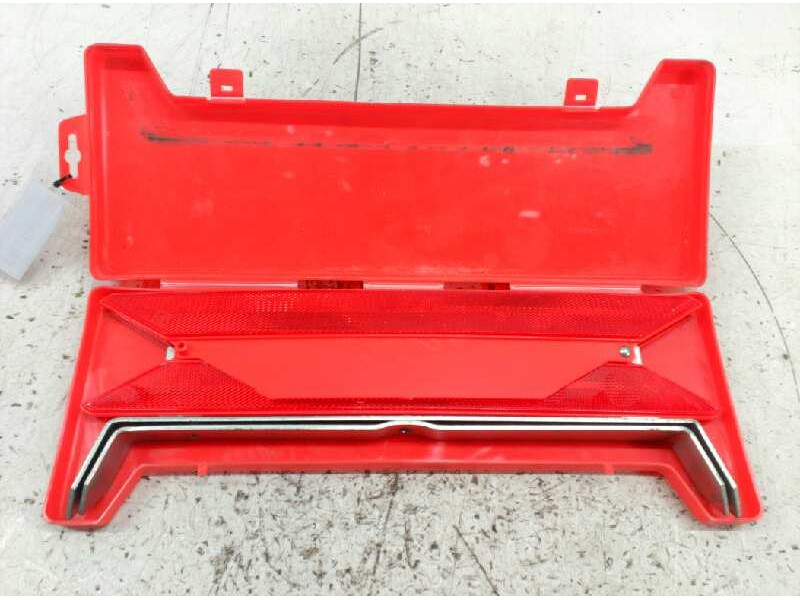 Recambio de triangulo emergencias para citroën xantia berlina 1.9 td sx referencia OEM IAM   