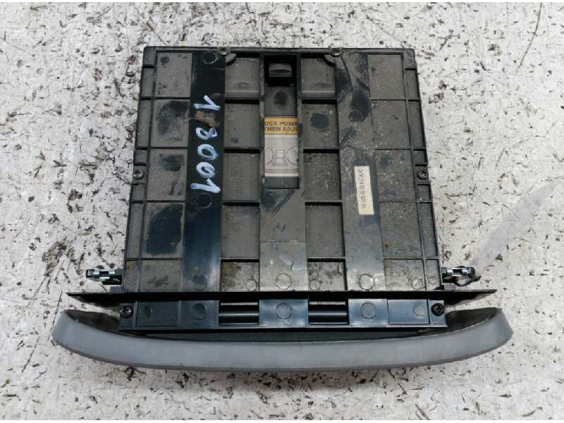 Recambio de posavasos para kia carnival ii 2.9 cdri ex referencia OEM IAM   