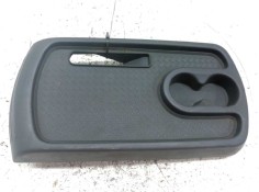 Recambio de posavasos para renault scenic ii grand confort dynamique referencia OEM IAM 8200298279  