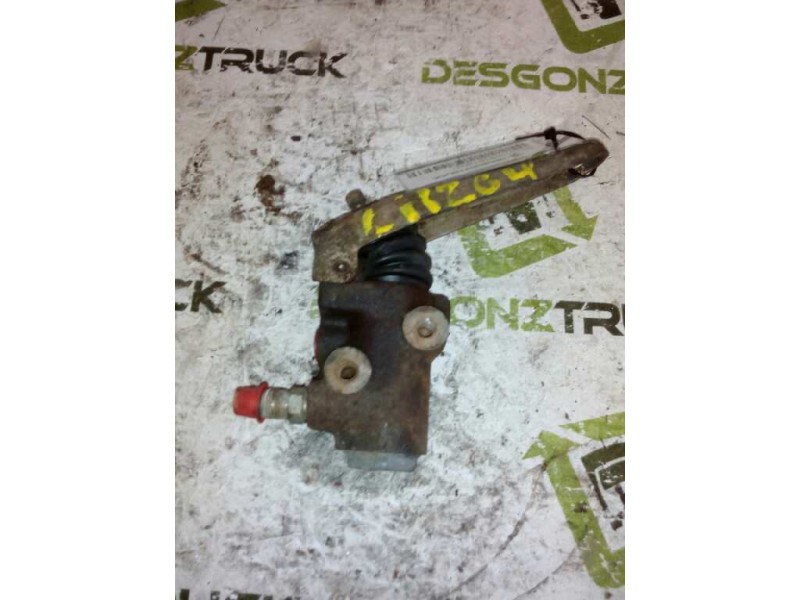 Recambio de repartidor de freno para nissan trucks l35.08 ...... referencia OEM IAM 21113099 066016110 BENDIBERICA