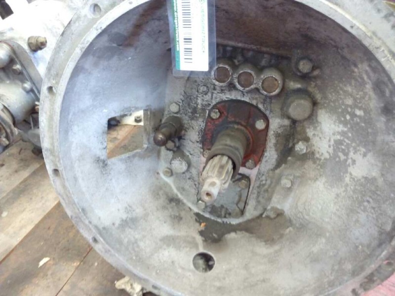 Recambio de caja cambios para nissan trucks l35.08 ...... referencia OEM IAM T5100  