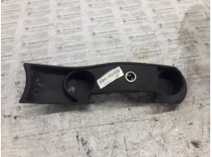 Recambio de posavasos para citroën c4 berlina 1.6 16v hdi referencia OEM IAM 9647160077   2