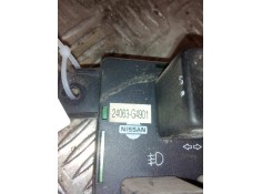 Recambio de caja reles / fusibles para nissan trade 100 caja cerrada, techo elevado referencia OEM IAM 24063G4901   2