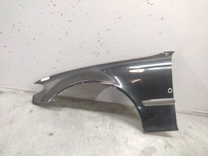 Recambio de aleta delantera izquierda para bmw serie 3 berlina (e46) 320d referencia OEM IAM   