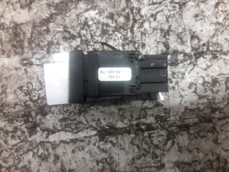 Recambio de boton antivaho para seat ibiza (6l1) cool referencia OEM IAM 6L1959621 5 PINS 