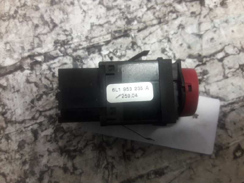 Recambio de warning para seat ibiza (6l1) cool referencia OEM IAM 6L1953235A 4 PINS 