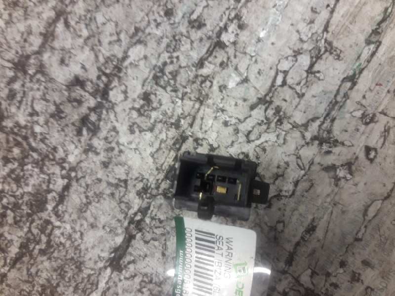 Recambio de warning para seat ibiza (6l1) cool referencia OEM IAM 6L1953235A 4 PINS 